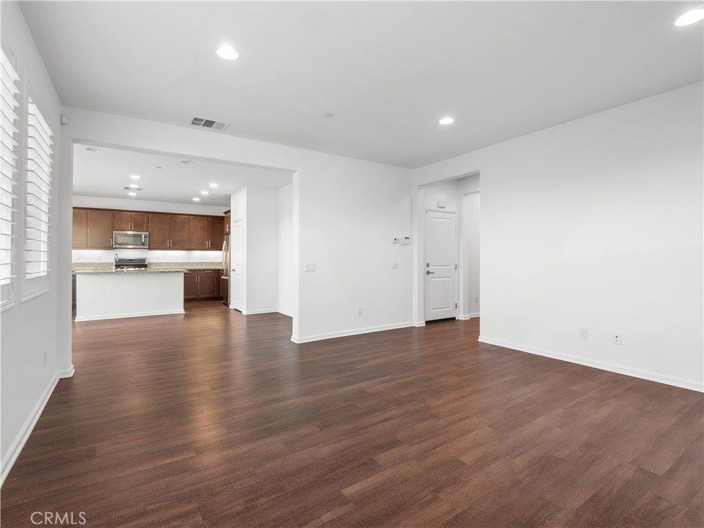 20650 Huntley Way, Saugus, CA 91350