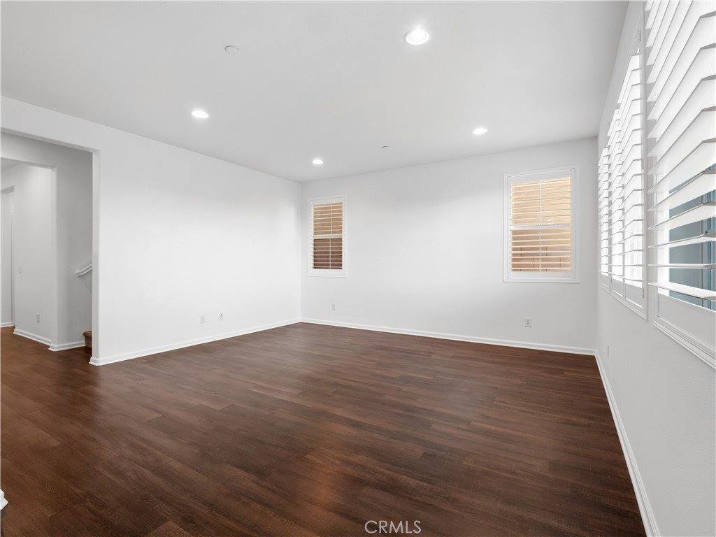 20650 Huntley Way, Saugus, CA 91350