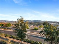 20650 Huntley Way, Saugus, CA 91350