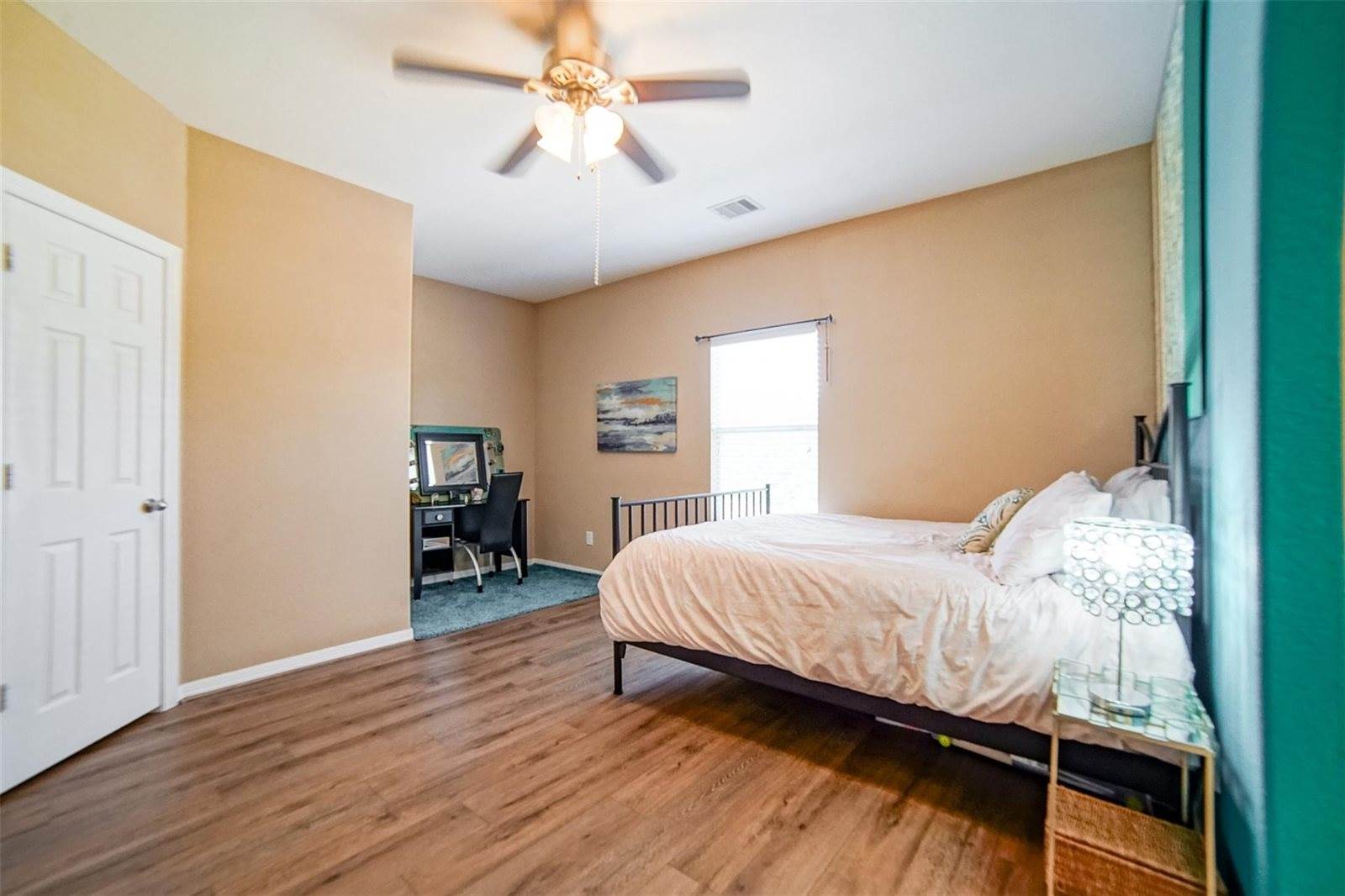 21602 West Gold Buttercup Court, Cypress, TX 77433