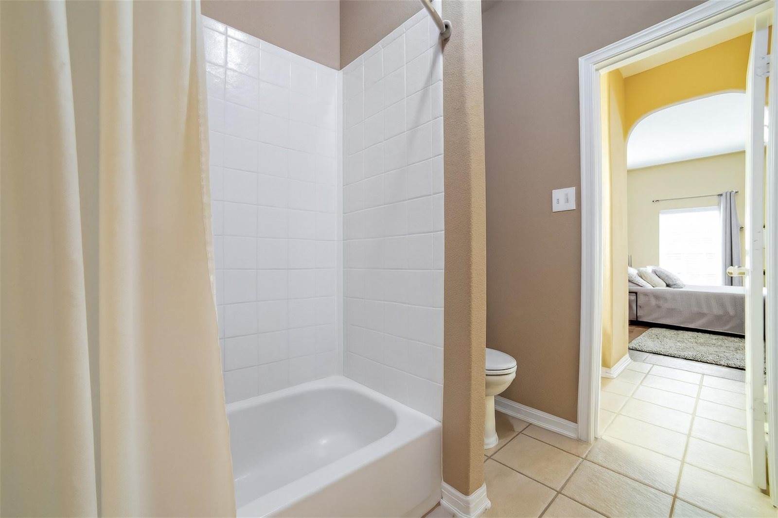 21602 West Gold Buttercup Court, Cypress, TX 77433