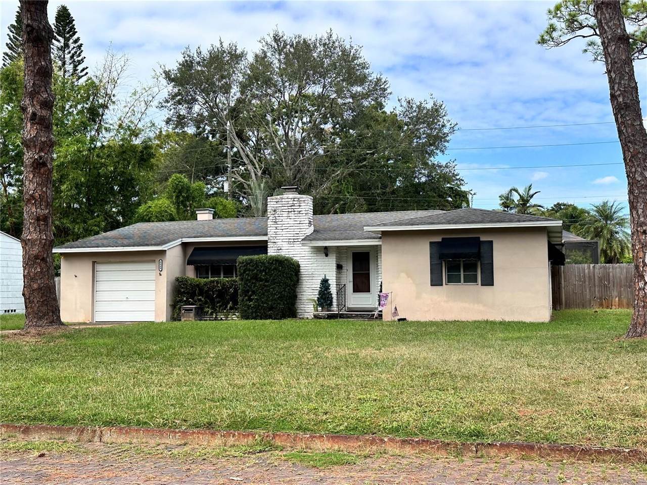 6449 Dartmouth Ave N Avenue North, Saint Petersburg, FL 33710