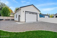 10589 North Crimson Dr, Hayden, ID 83835