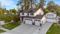 10589 North Crimson Dr, Hayden, ID 83835