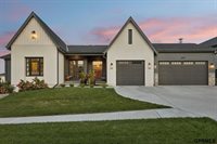 3929 South 213 Avenue, Elkhorn, NE 68022