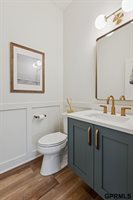 3929 South 213 Avenue, Elkhorn, NE 68022