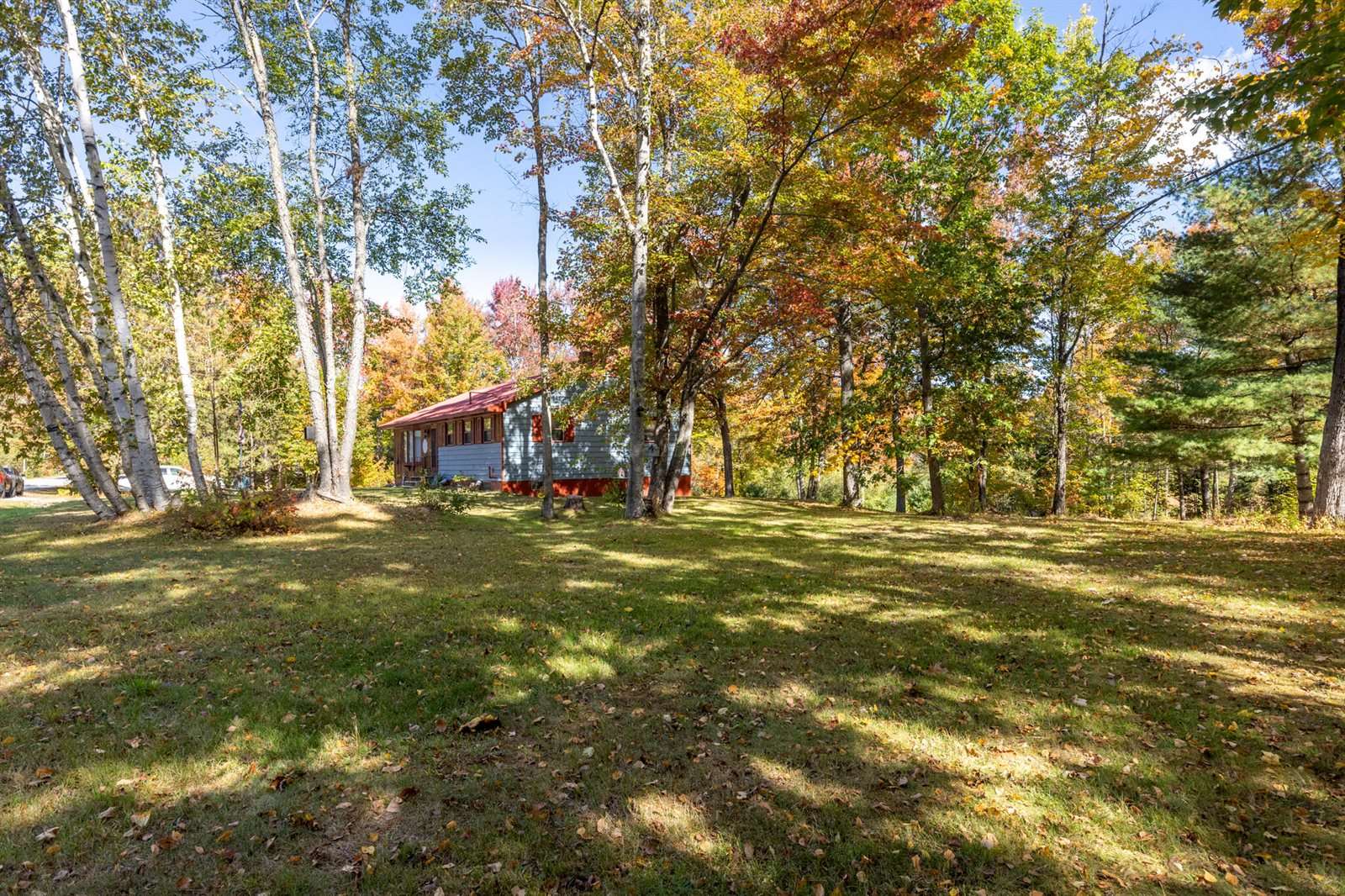 105 River Road, Howland, ME 04448