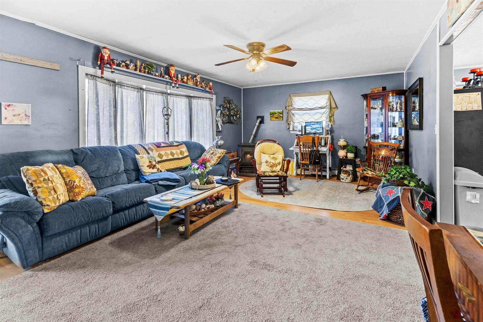 105 River Road, Howland, ME 04448