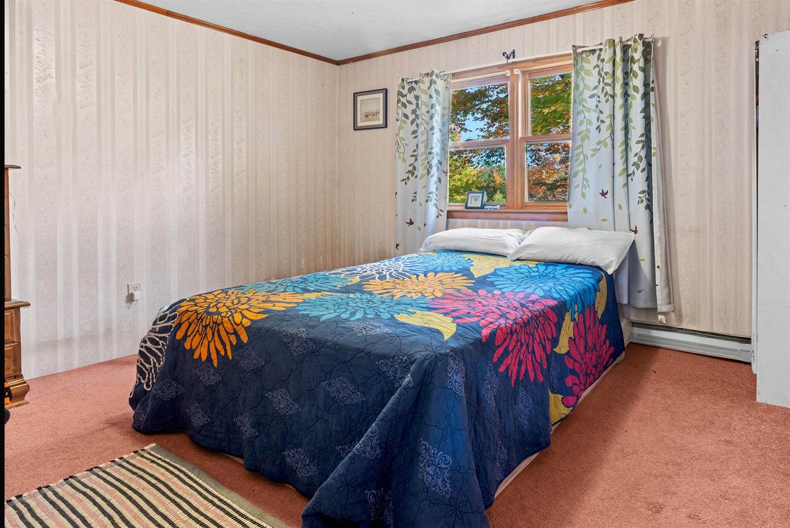 105 River Road, Howland, ME 04448