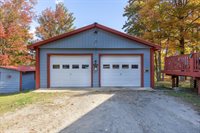 105 River Road, Howland, ME 04448