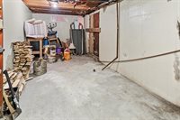 105 River Road, Howland, ME 04448