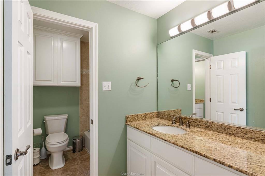 3211 Innsbruck Circle, College Station, TX 77845