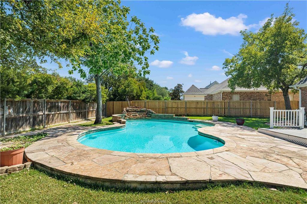 3211 Innsbruck Circle, College Station, TX 77845