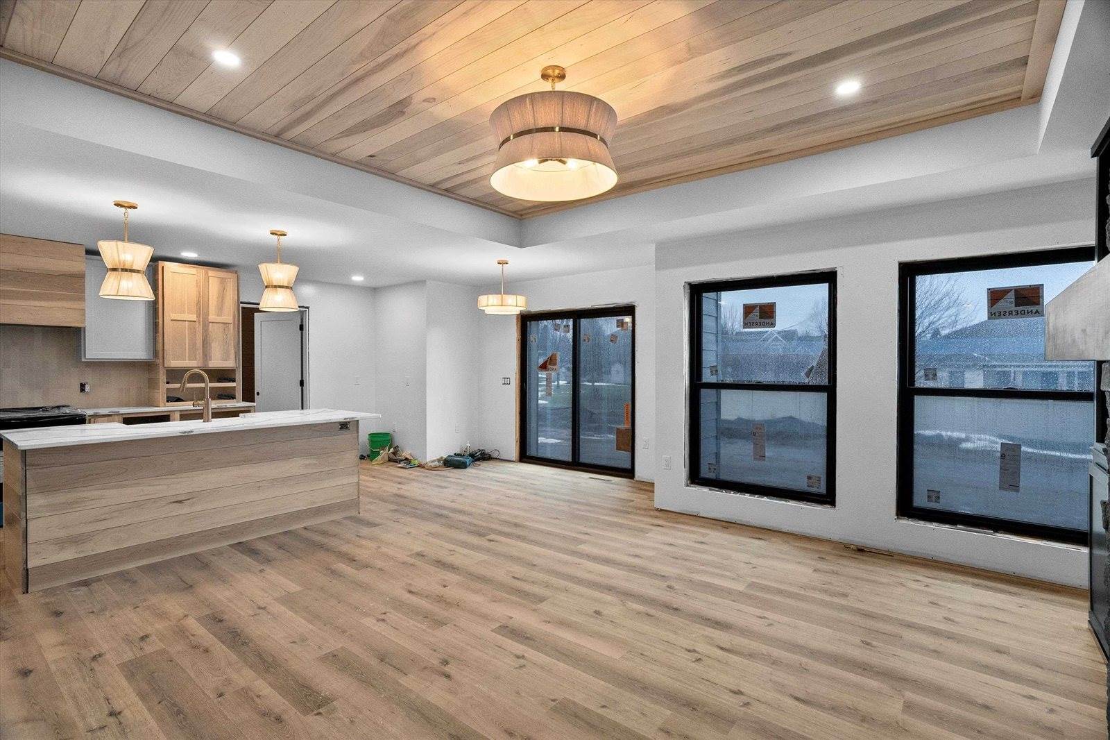 404 S Cypress Avenue, Marshfield, WI 54449