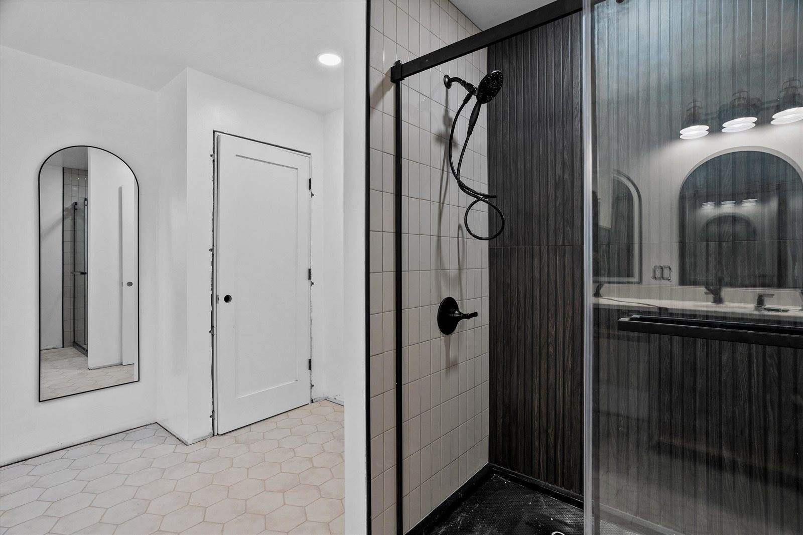 404 S Cypress Avenue, Marshfield, WI 54449