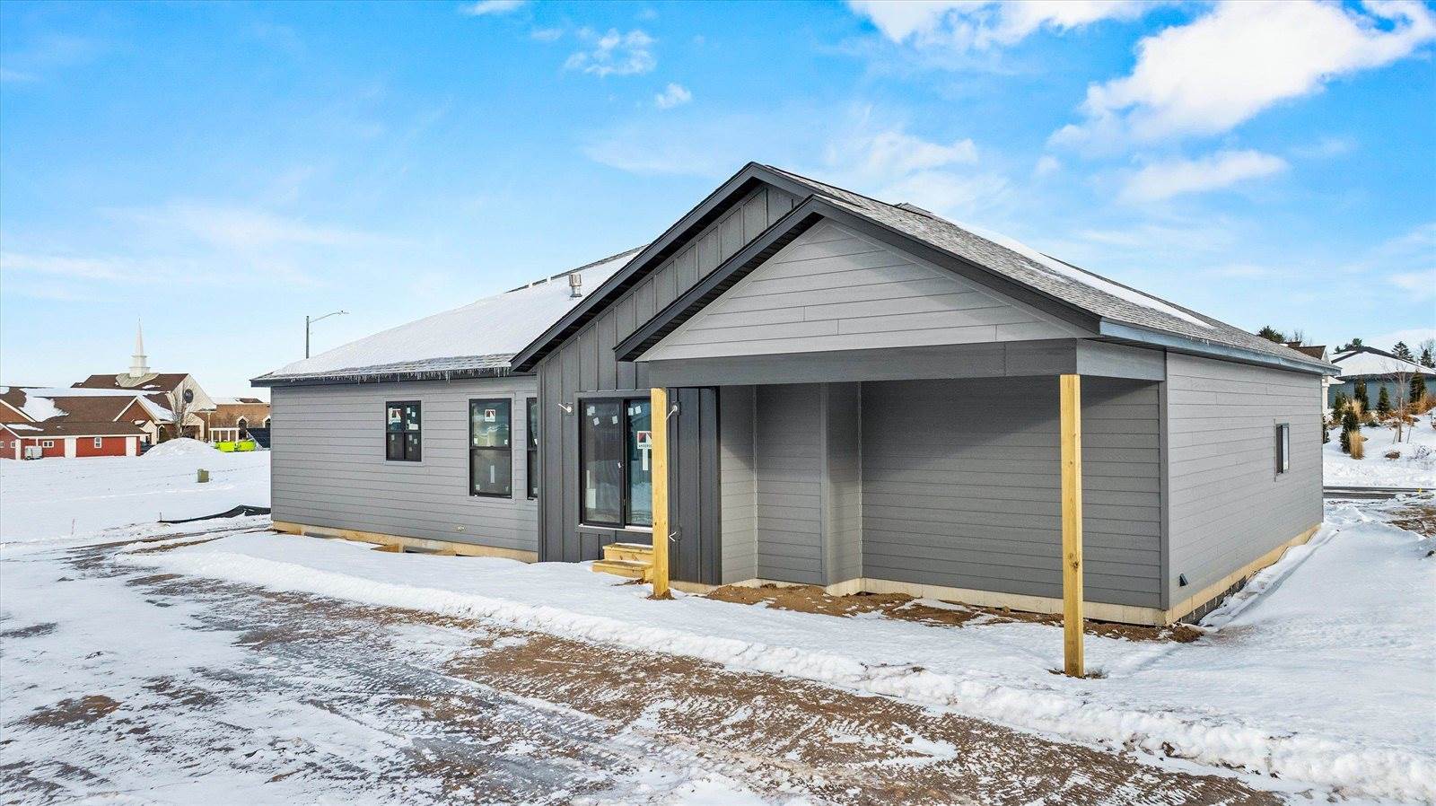 404 S Cypress Avenue, Marshfield, WI 54449