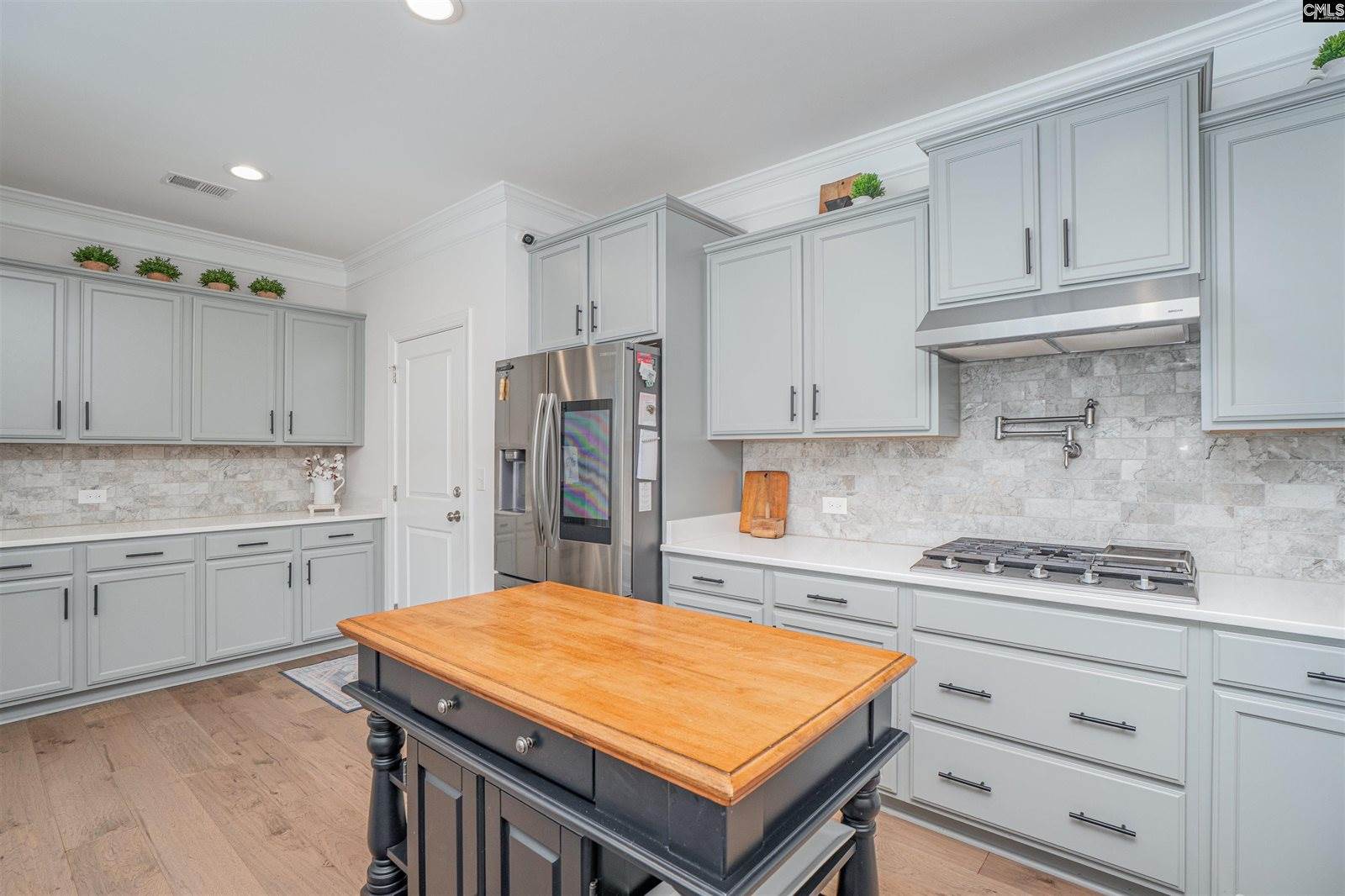 370 Lightning Bug, Lexington, SC 29072