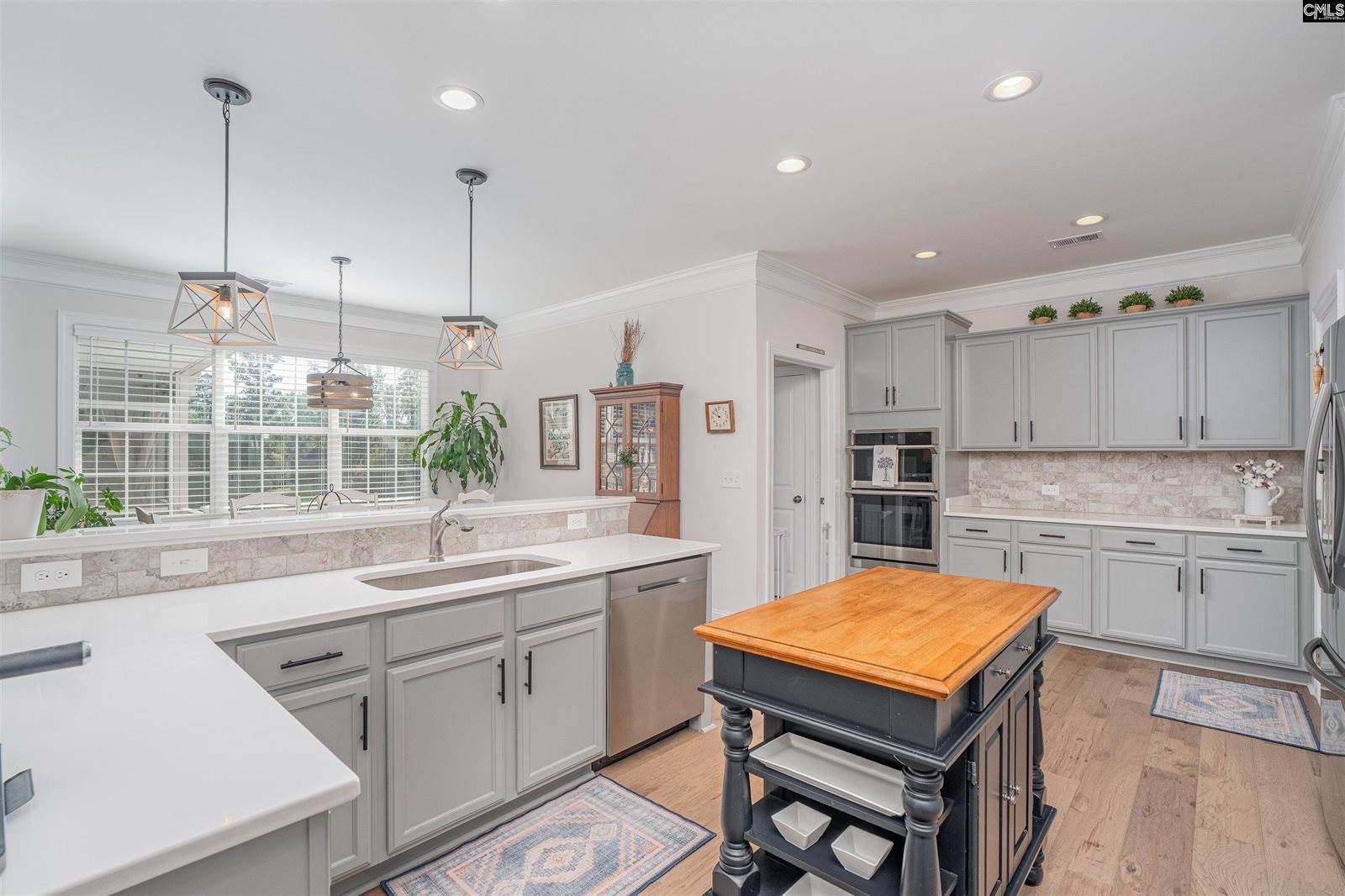 370 Lightning Bug, Lexington, SC 29072