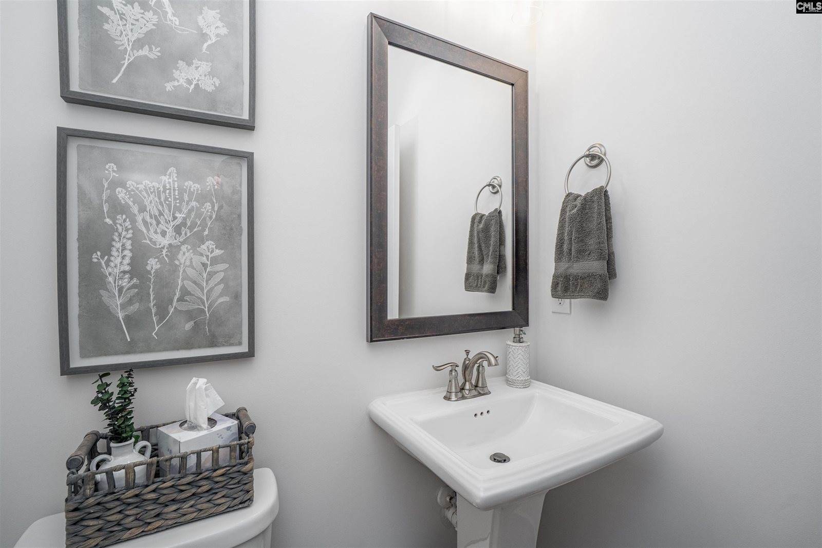 370 Lightning Bug, Lexington, SC 29072