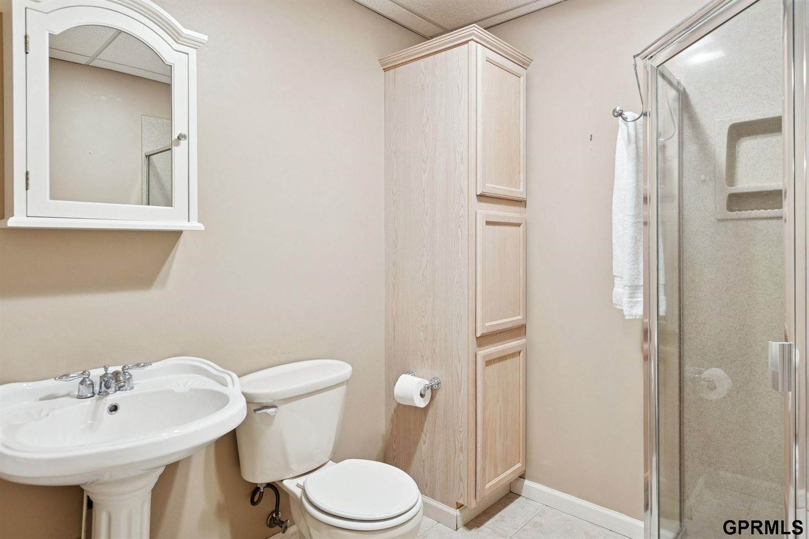 2470 North 150 Street, Omaha, NE 68116