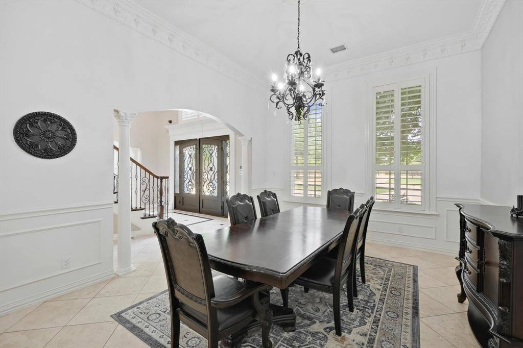 2800 Park Drive, Dalworthington Gardens, TX 76016