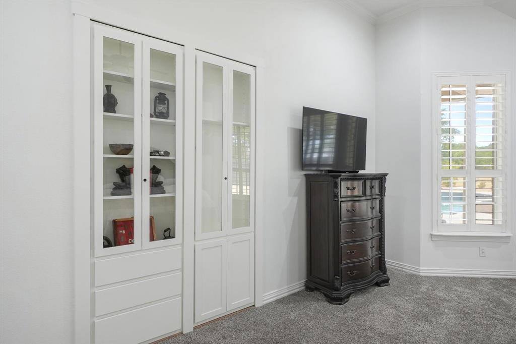 2800 Park Drive, Dalworthington Gardens, TX 76016