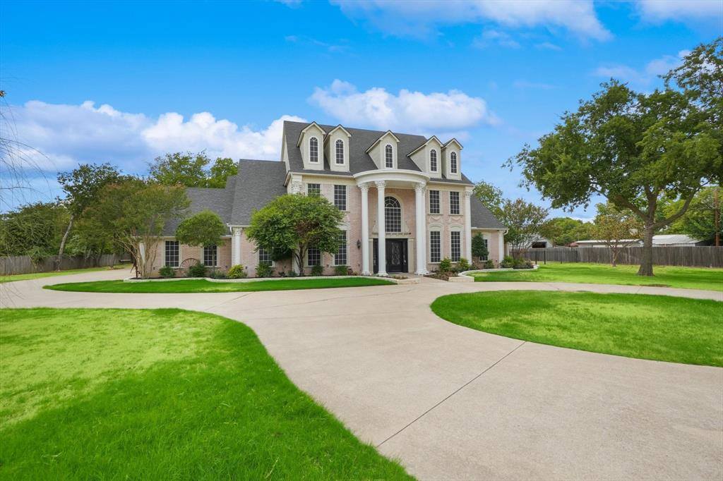 2800 Park Drive, Dalworthington Gardens, TX 76016