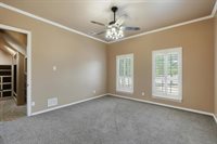 2800 Park Drive, Dalworthington Gardens, TX 76016