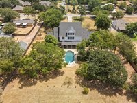 2800 Park Drive, Dalworthington Gardens, TX 76016