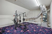 2800 Park Drive, Dalworthington Gardens, TX 76016