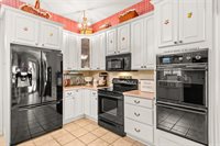 1303 West Main Street, Waxahachie, TX 75165