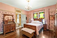 1303 West Main Street, Waxahachie, TX 75165