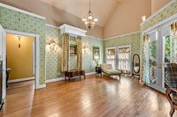 1303 West Main Street, Waxahachie, TX 75165