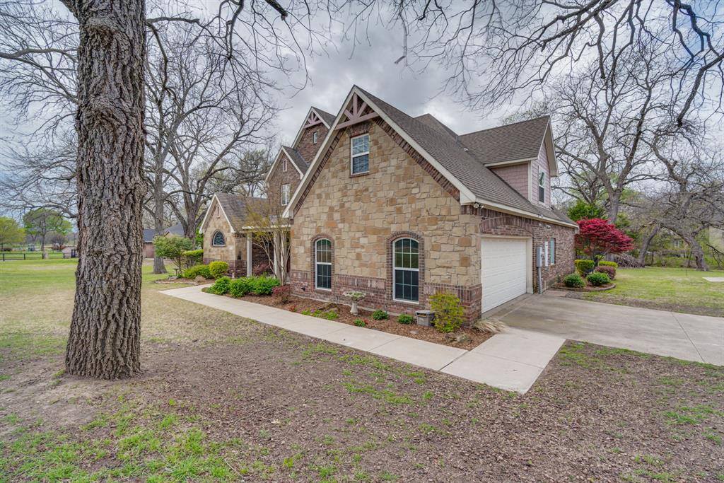 3 Remington Court, Red Oak, TX 75154