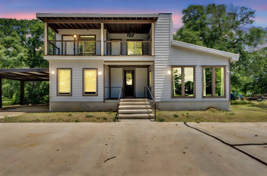 815 North Seven Points Drive, Kemp, TX 75143