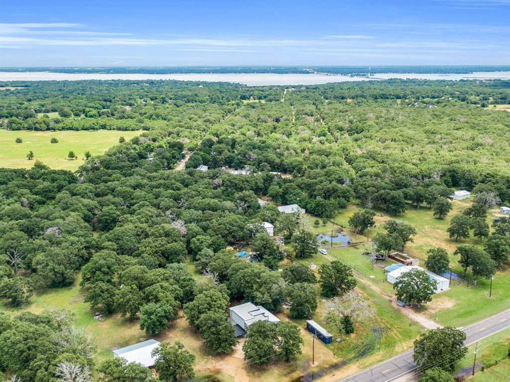 815 North Seven Points Drive, Kemp, TX 75143