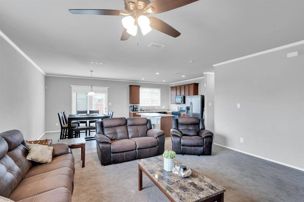 205 Bay Street, Waxahachie, TX 75165