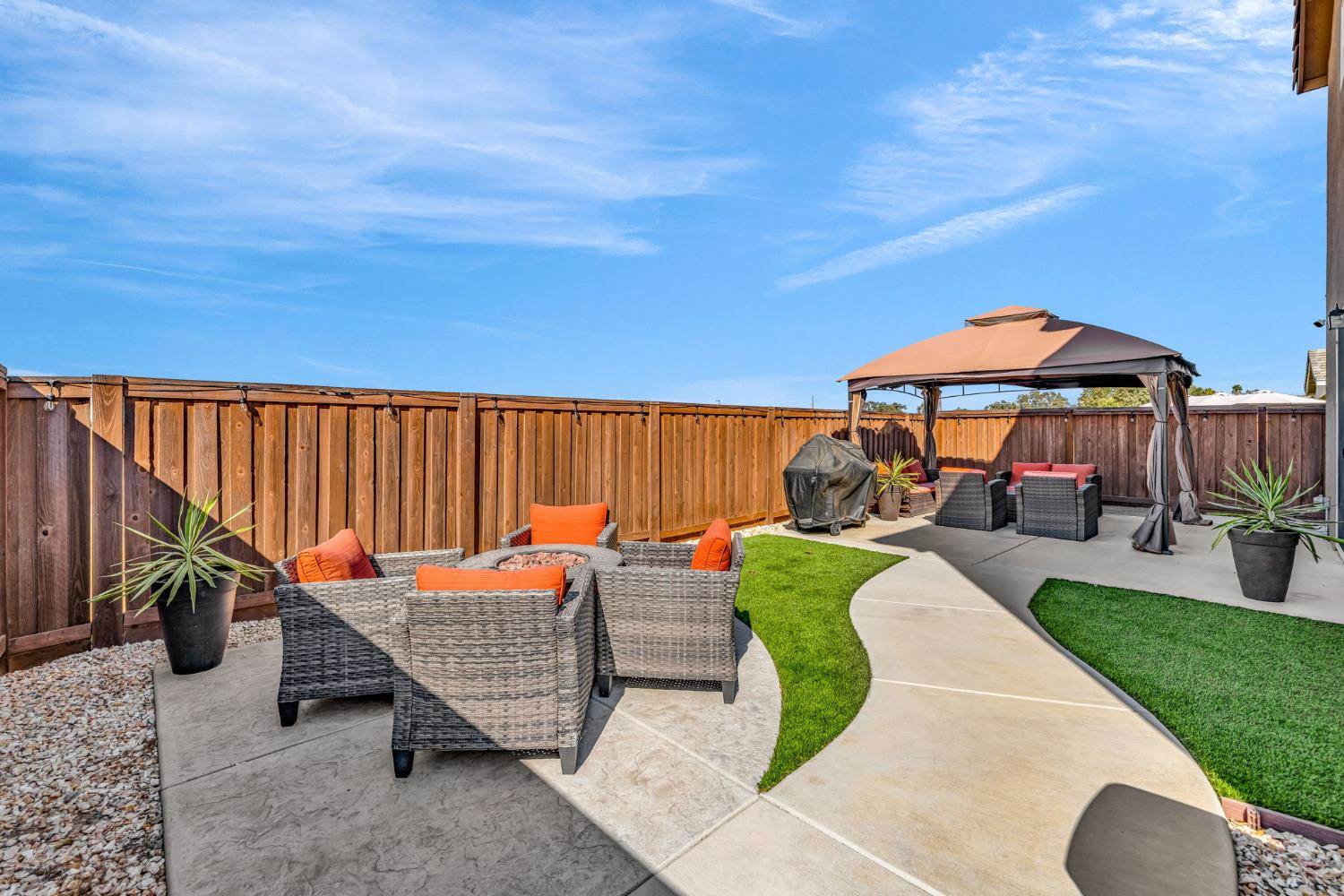 9633 Respect Drive, Sacramento, CA 95829