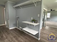 4004 SW 28th ST, Topeka, KS 66614