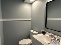 4004 SW 28th ST, Topeka, KS 66614