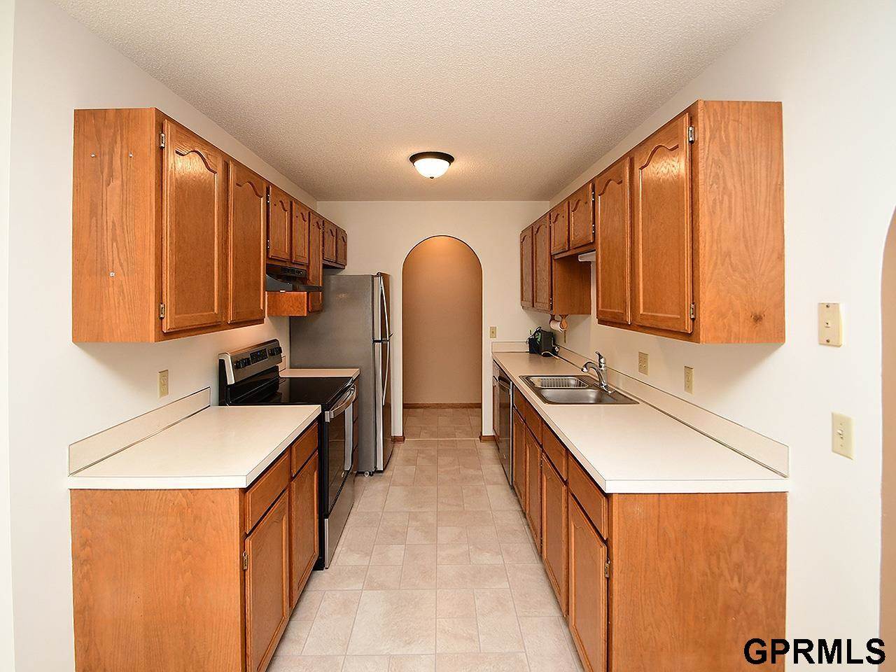 1520 Dodge Street, Lincoln, NE 68521