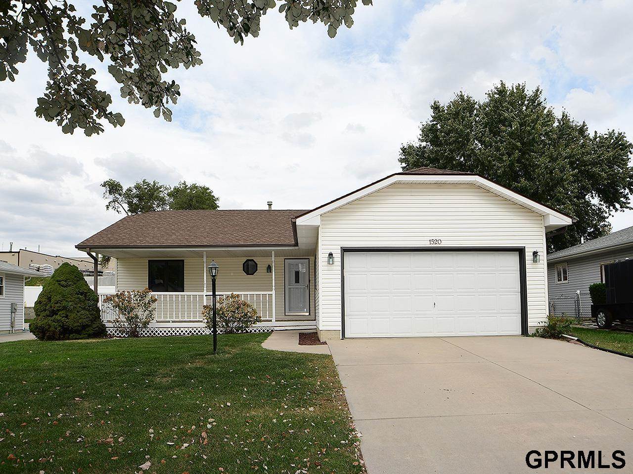 1520 Dodge Street, Lincoln, NE 68521