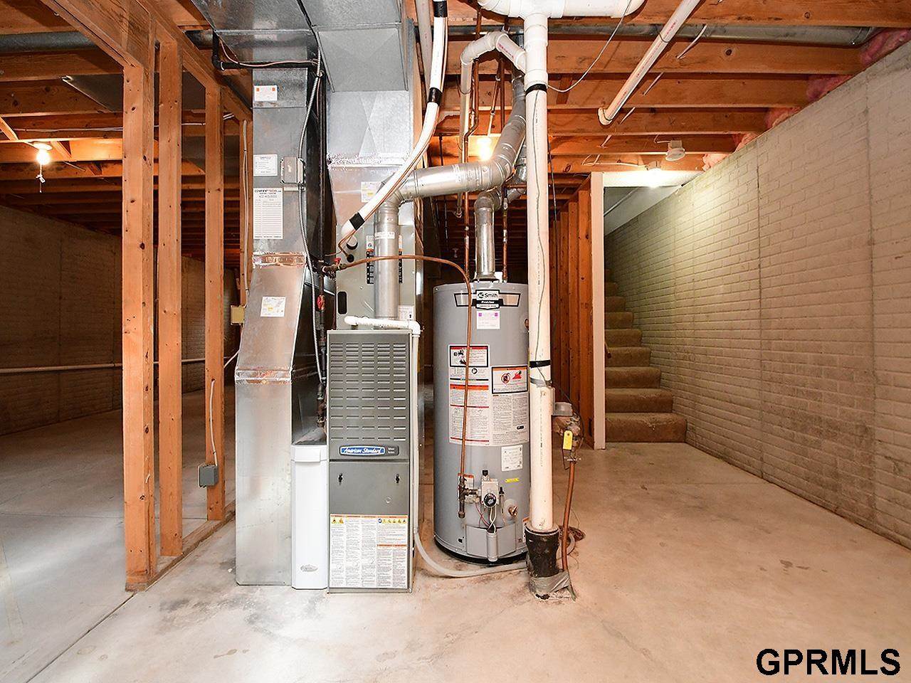 1520 Dodge Street, Lincoln, NE 68521