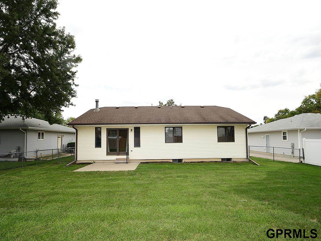 1520 Dodge Street, Lincoln, NE 68521