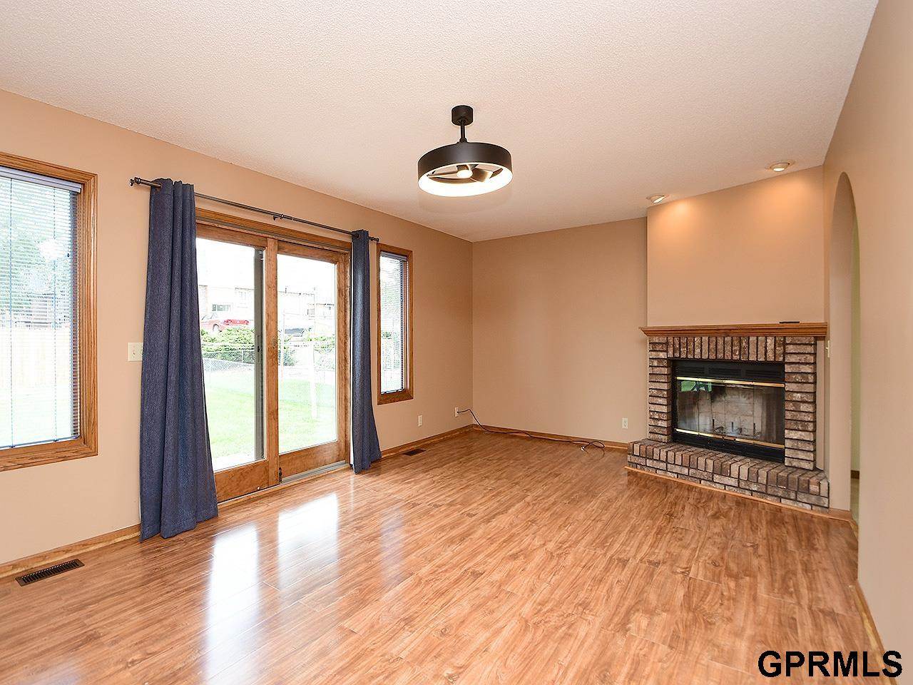 1520 Dodge Street, Lincoln, NE 68521