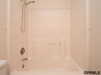 1520 Dodge Street, Lincoln, NE 68521