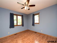 1520 Dodge Street, Lincoln, NE 68521