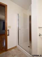 1520 Dodge Street, Lincoln, NE 68521