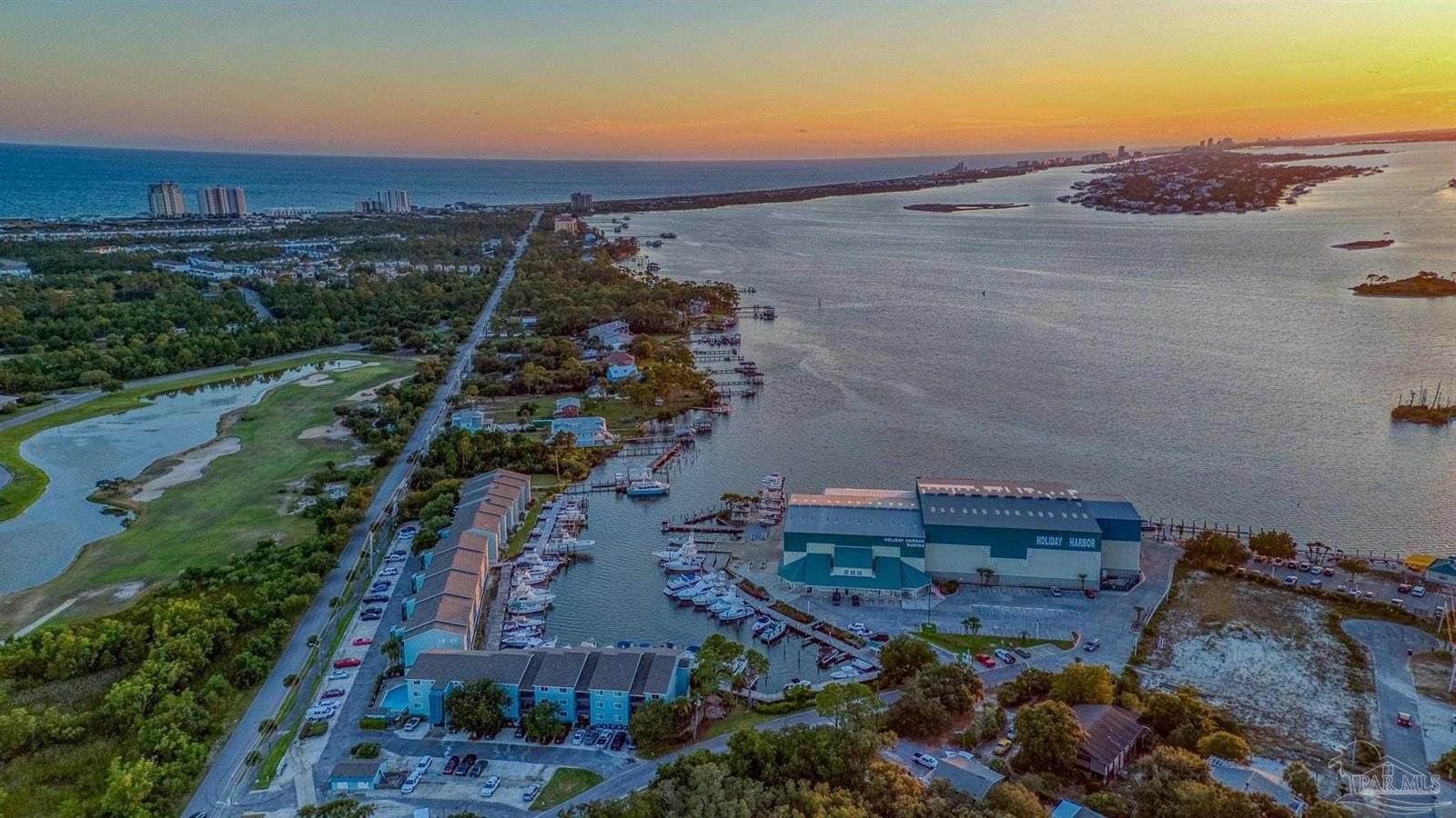 14100 River Rd, #112A, Pensacola, FL 32507