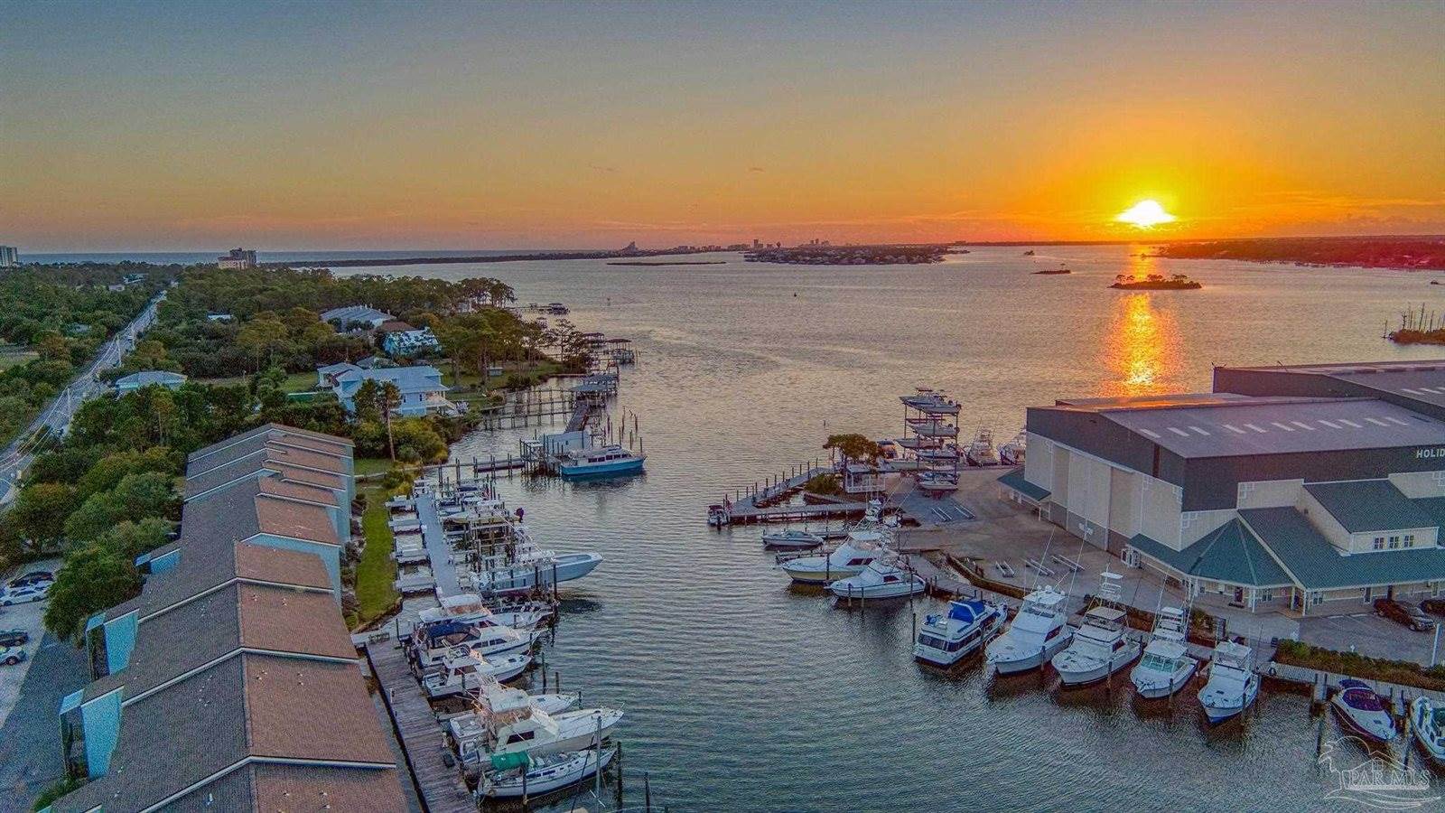 14100 River Rd, #112A, Pensacola, FL 32507